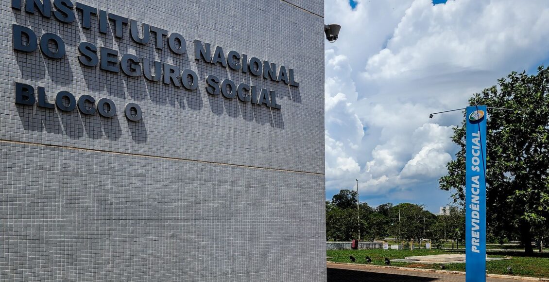 Bancos devolveram ao INSS quase R$ 8 bi em benefícios não sacados
