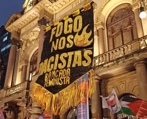 'Caso isolado número 10 milhões': ato denuncia
