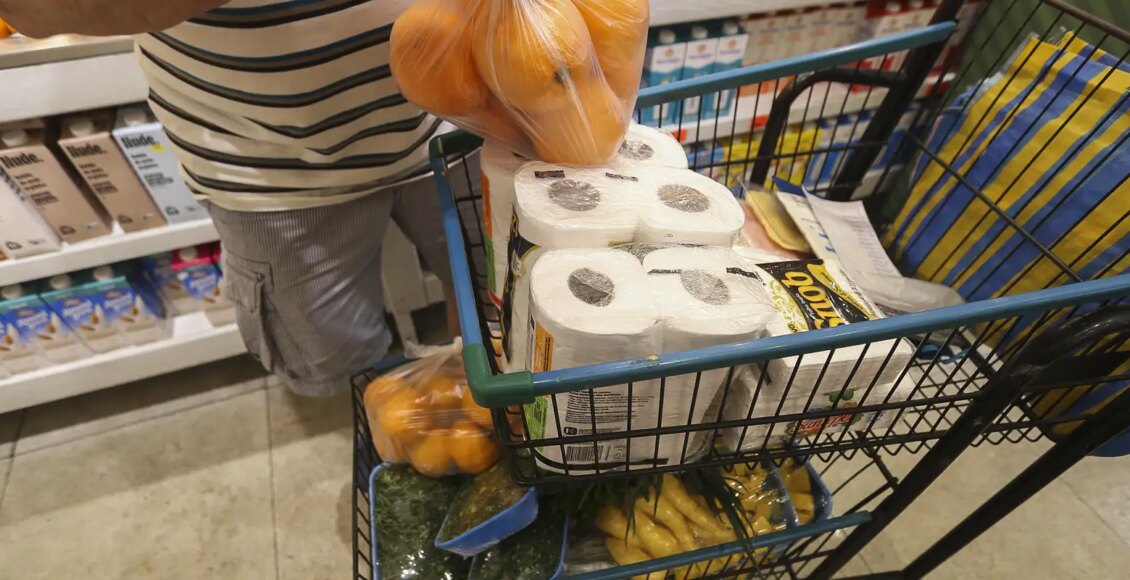 Abras aponta queda de 4,25% no consumo de brasileiros em fevereiro
