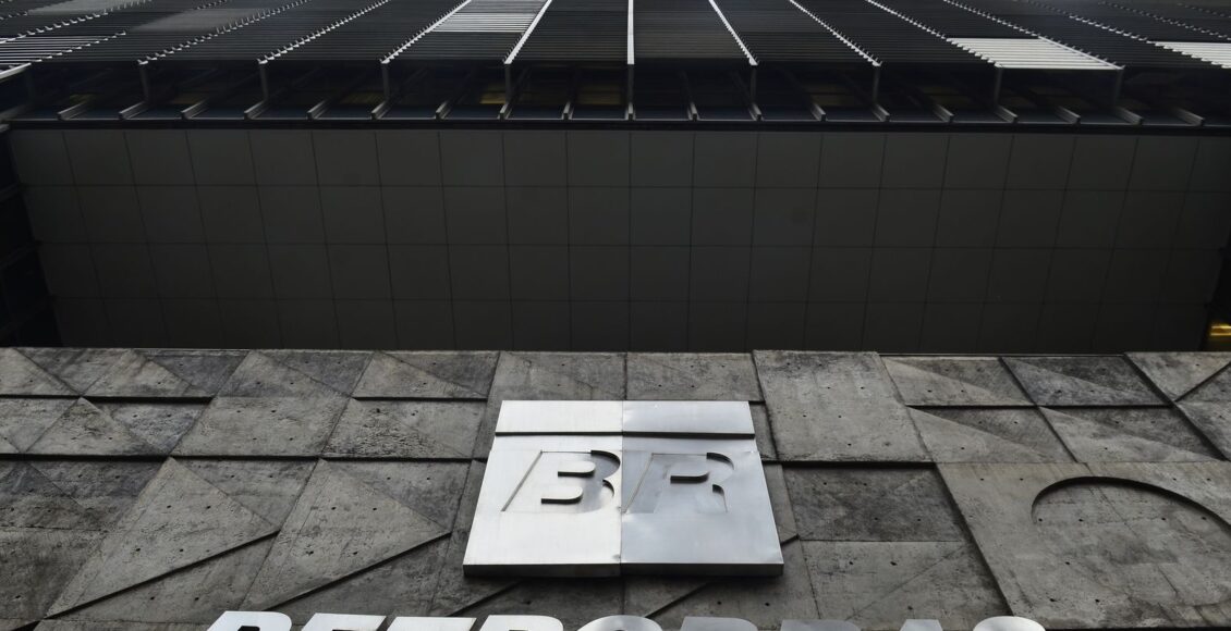 Diretor da Petrobras atribui queda na bolsa a montante de dividendos

