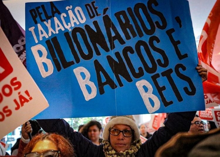 População brasileira quer que bilionários, bancos e casas de apostas paguem mais imposto