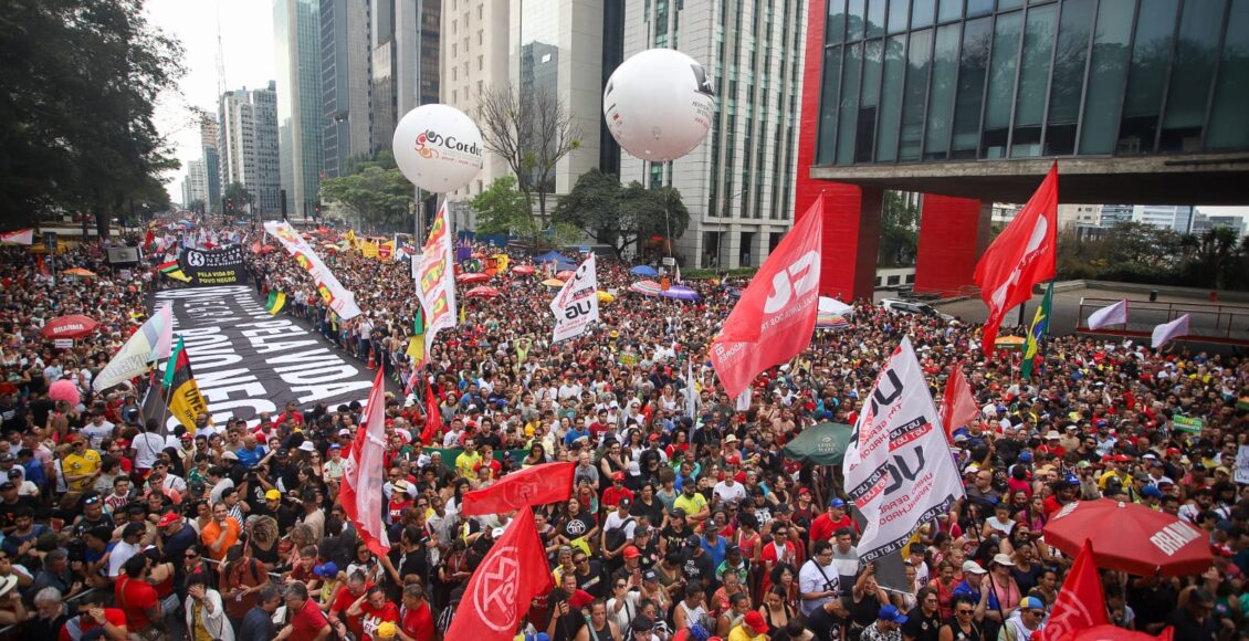 Na Paulista, milhares protestam contra a PEC da blindagem: 'Evento histórico'

