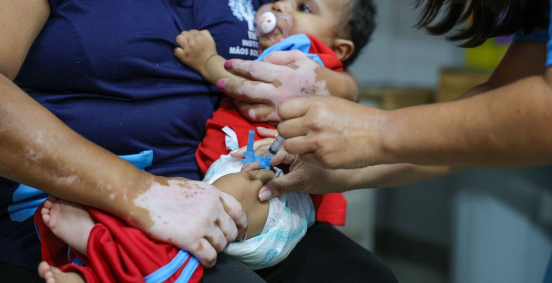 Casos de coqueluche crescem e provocam internações e mortes
