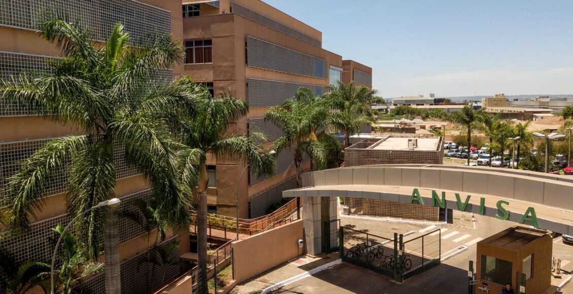 Anvisa suspende suplementos alimentares de duas marcas; confira
