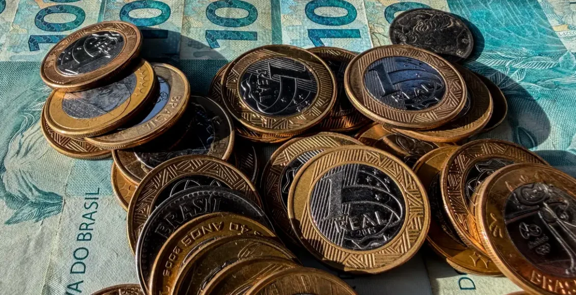 Cédulas de dinheiro brasileiro